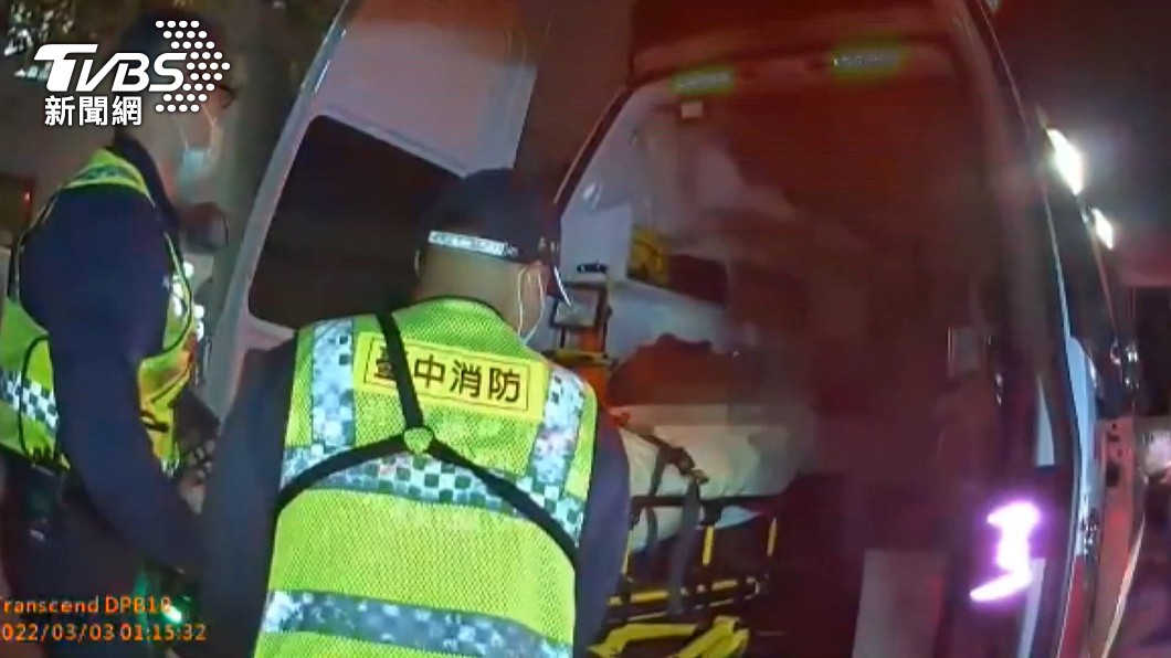 洗澡完遭砍! 女港生凌晨怒叫室友搬離租屋