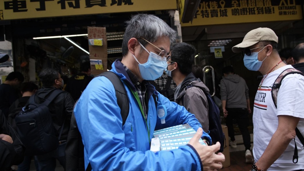 購買快篩費用都需要民眾自己負擔。(圖/香港01提供)