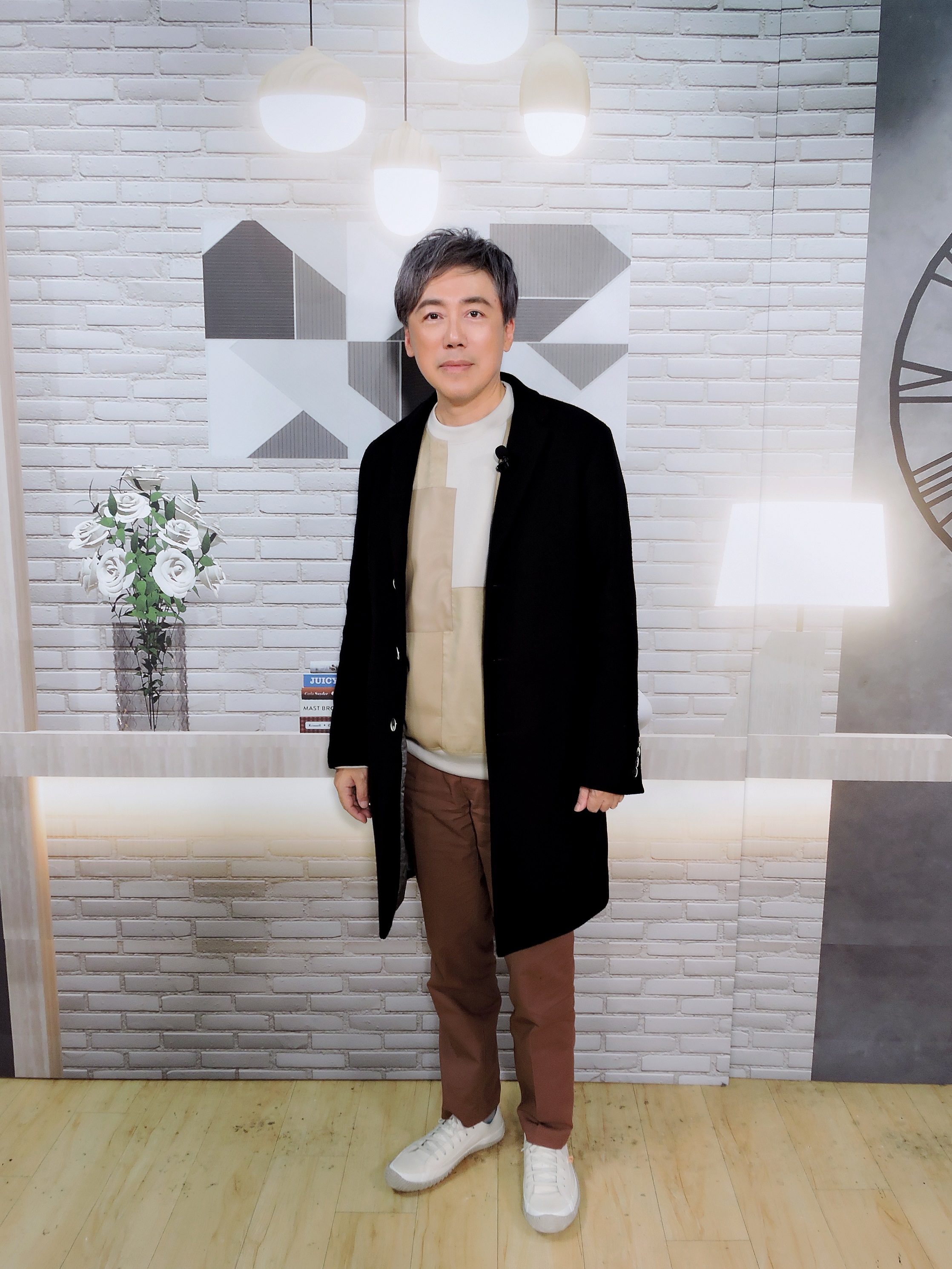張宇自爆過去曾和巫啟賢一同被警察攔下,原因竟是吃飯忘記付錢。(圖/東森提供)