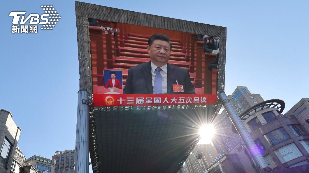 大陸國家主席習近平參加十三屆全國人大五次會議內蒙古代表團審議。(圖/達志影像路透社)