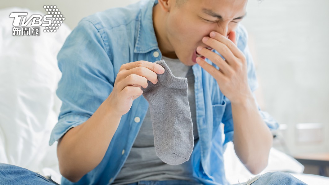 睡覺蚊子狂叮!專家揭「3個最愛」賴著你 這部位先洗乾淨
