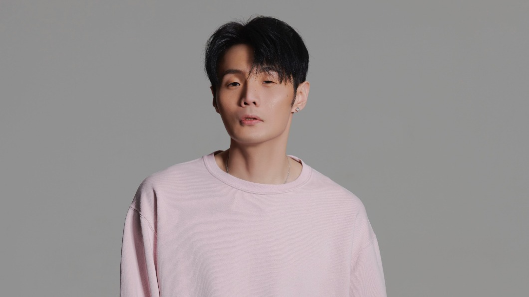 李榮浩也擔任編曲及監製。(圖/華納音樂提供)