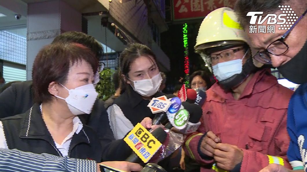 市長盧秀燕了解救援進度。圖/TVBS