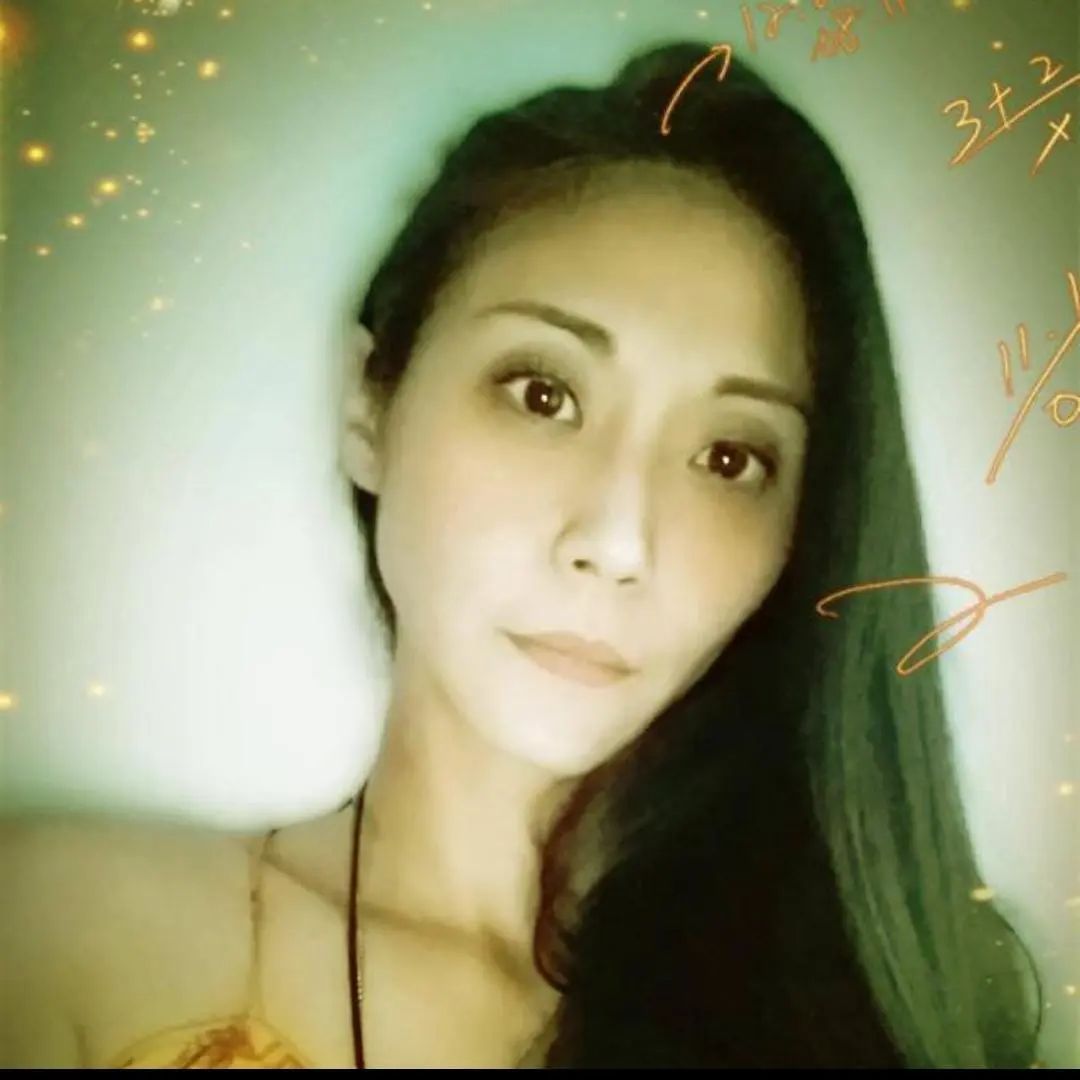 劉綽琪臉頰凹陷。(圖/翻攝自劉綽琪Instagram)