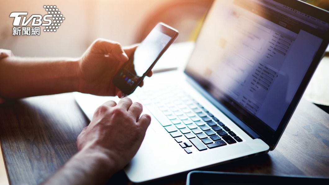 微博表示會針對言論內容視程度採取處罰。(示意圖/shutterstock達志影像)