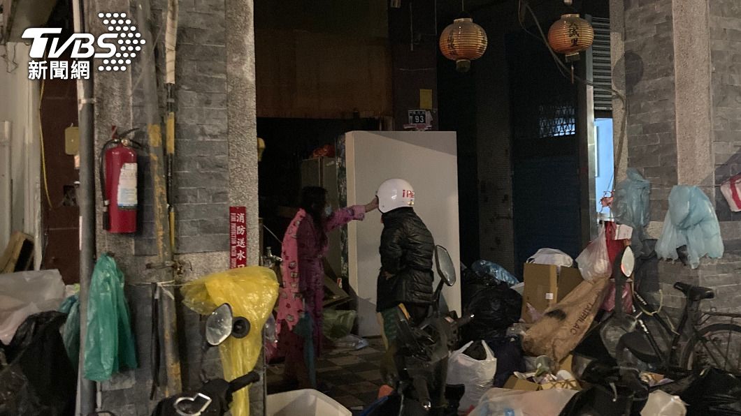 獨/台中惡火奪6命 住戶:1月曾向市府陳情「逃生受阻」回函曝
