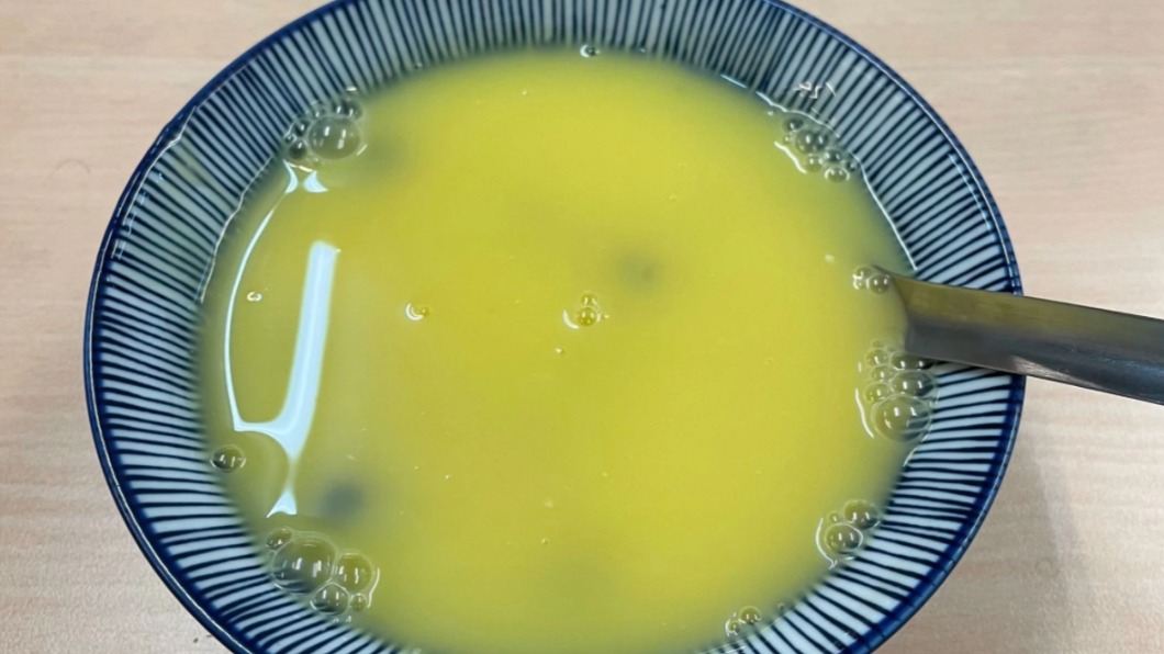 比燒仙草好吃!這款甜湯「整碗黃色」老饕暴動:我的童年