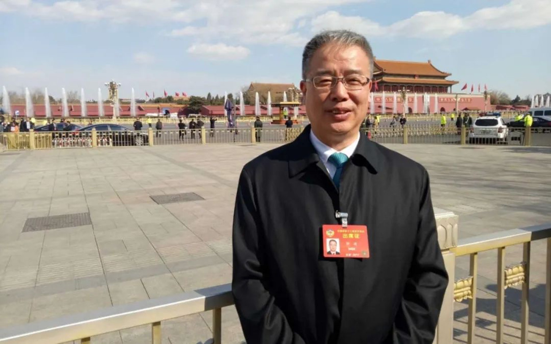 大陸政委許進認為90%以上的工作人員在日常生活中不使用英語。（圖／翻攝自微博）