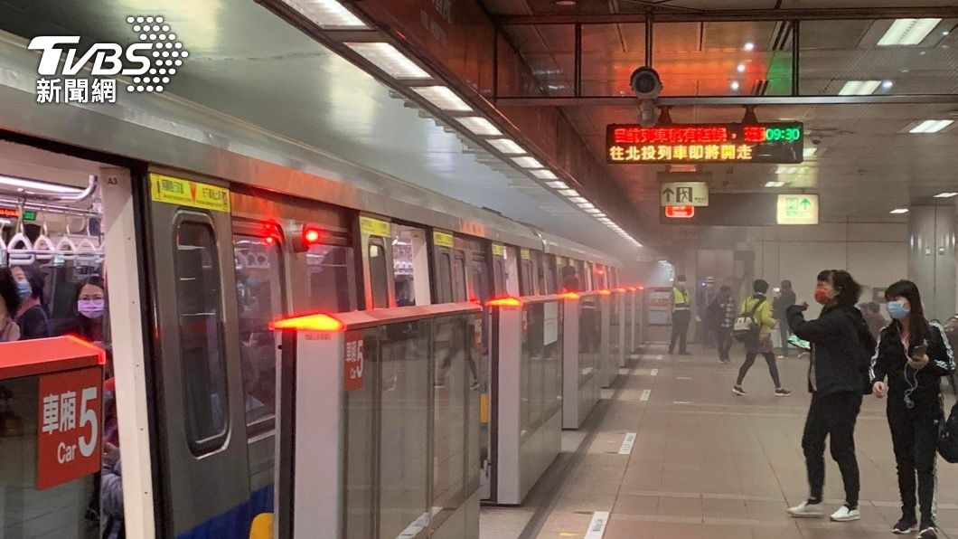 快訊/北捷車廂在台大醫院站冒煙傳燒焦味 台北捷運回應了