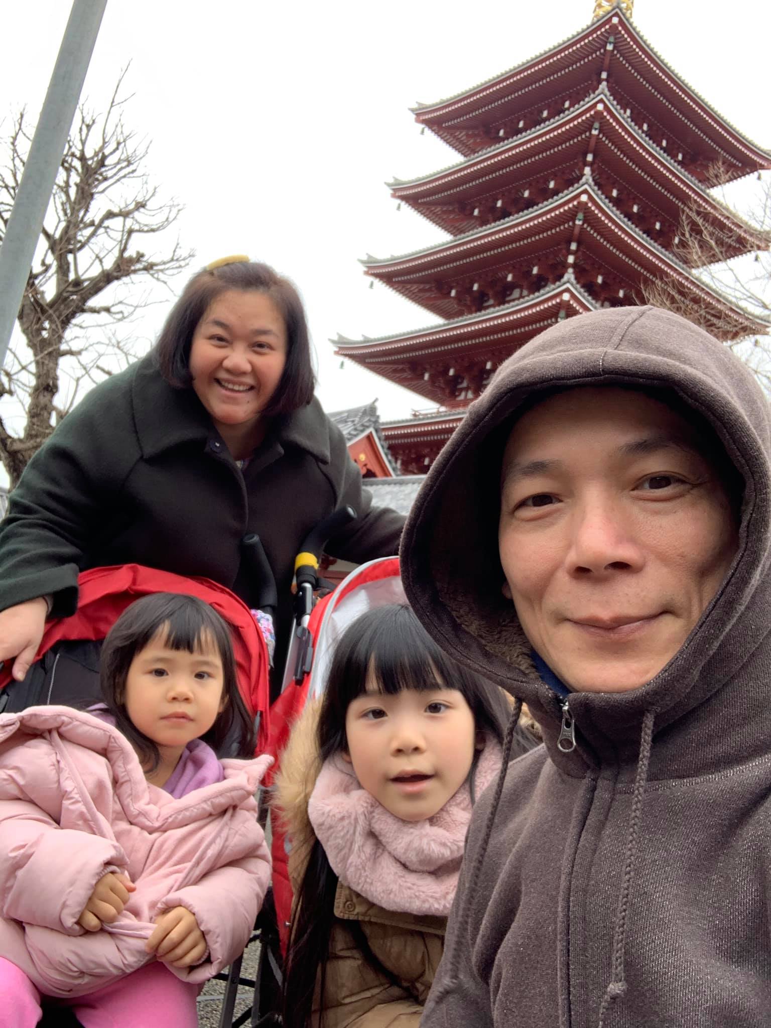 鍾欣凌結婚12年婚姻幸福。（圖／翻攝自鍾欣凌臉書）