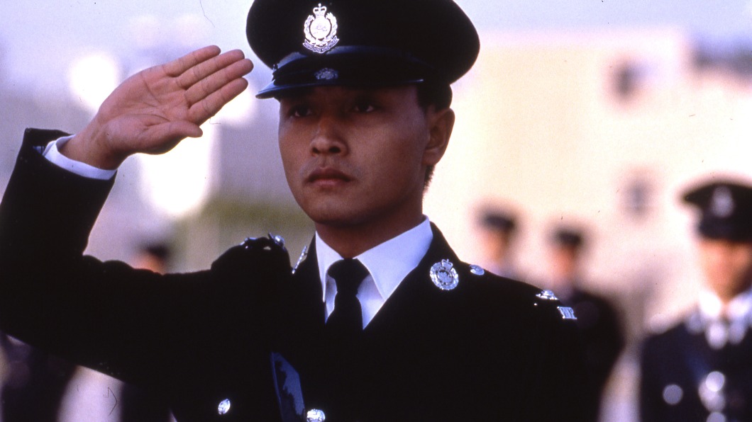 張國榮在《英雄本色》演出個性剛烈的警察弟弟宋子傑。(圖/甲上提供)