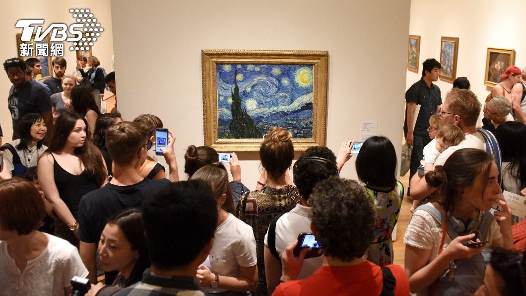 紐約現代藝術美術館擁有豐富館藏,深受觀光客喜愛。(圖/shutterstock 達志影像)