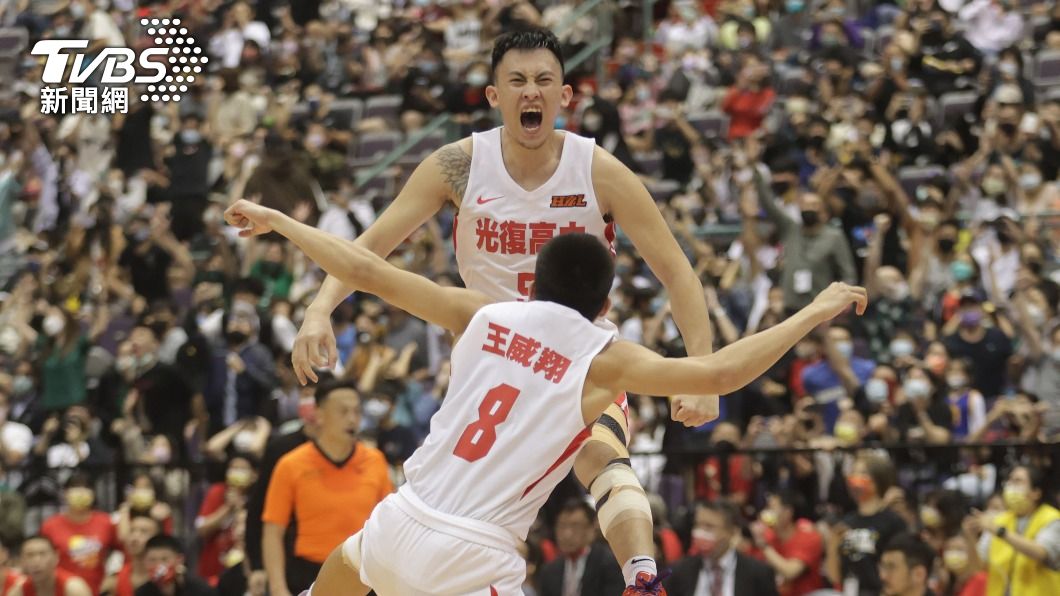 奪HBL冠軍戰MVP 陳將双:把獎盃獻給全隊