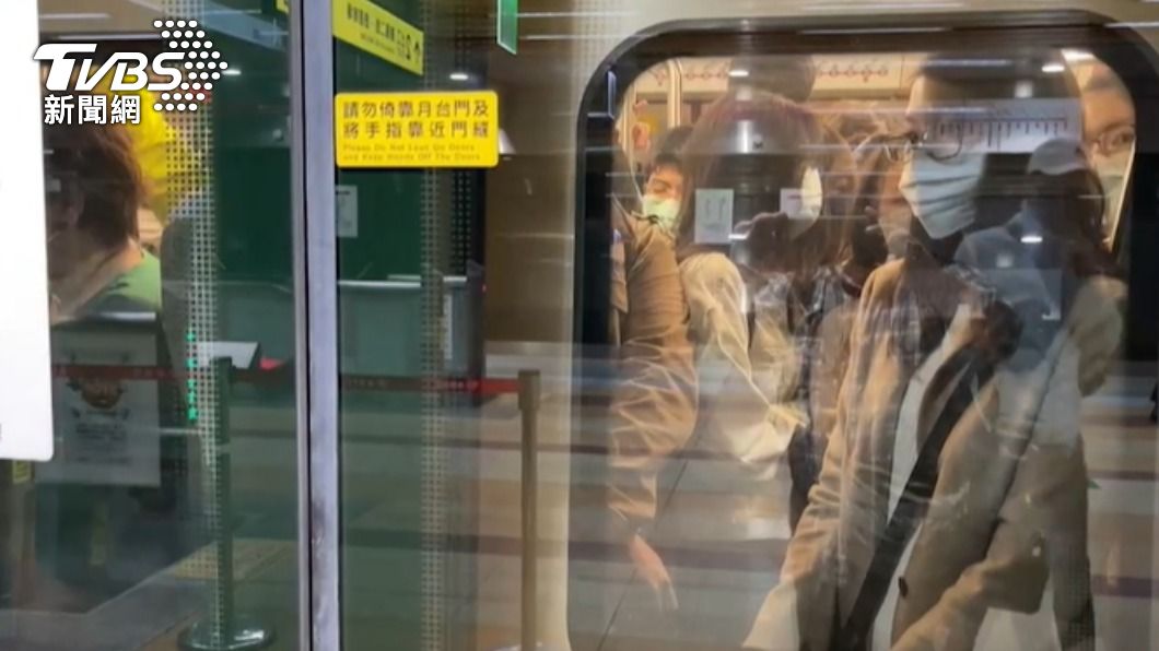 民眾有車也上不了。(圖/高捷提供)