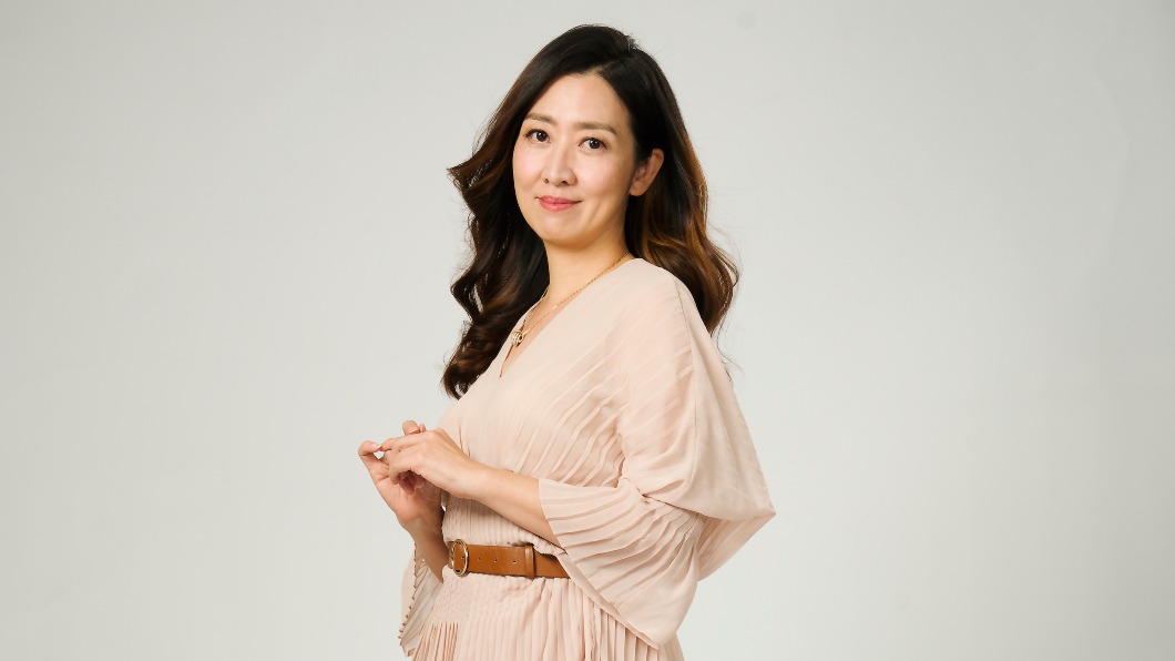 舞台劇《婚內失戀》改編自鄧惠文醫師的同名著作。(圖/巨宸製作提供)
