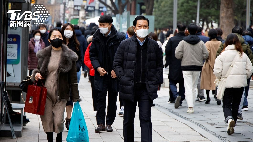 韓國確診連日新增逾30萬例 重症人數再創新高