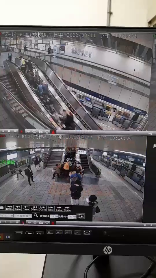 有網友在爆料公社社團發出當時的監視器畫面。（圖／翻攝爆料公社）