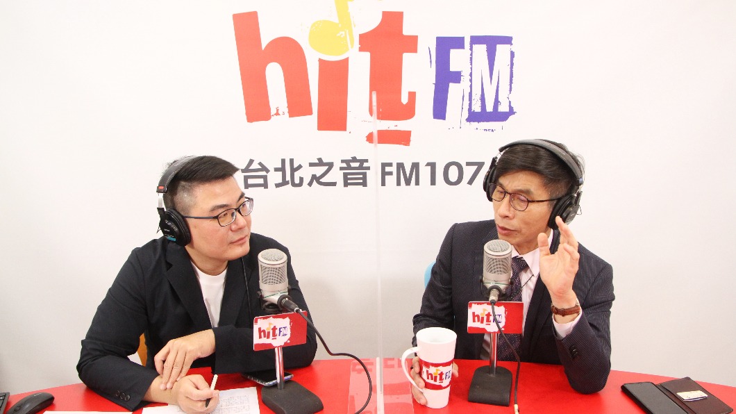 鍾佳濱說,團結是要團結民進黨支持者,不是只有團結檯面上大咖,他在地方的風評,大家對他的印象是就事論事,沒有太鮮明的派系色彩。(圖/Hit Fm《嗆新聞》製作單位提供)