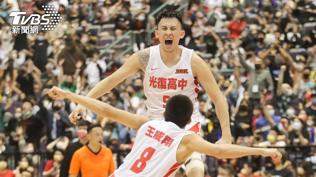 赤腳打球到MVP! 陳將双坦言不愛「最強高中生」頭銜