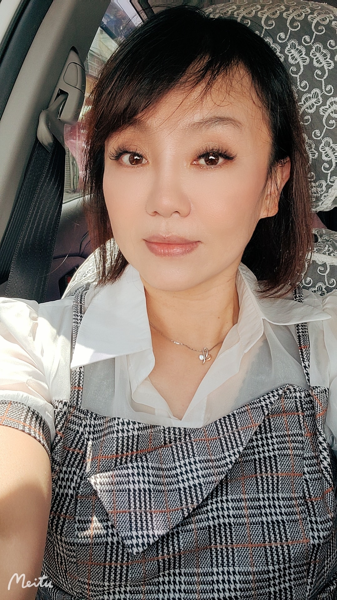 佩真目前獨自撫養2個小孩。(圖/翻攝自佩真臉書)