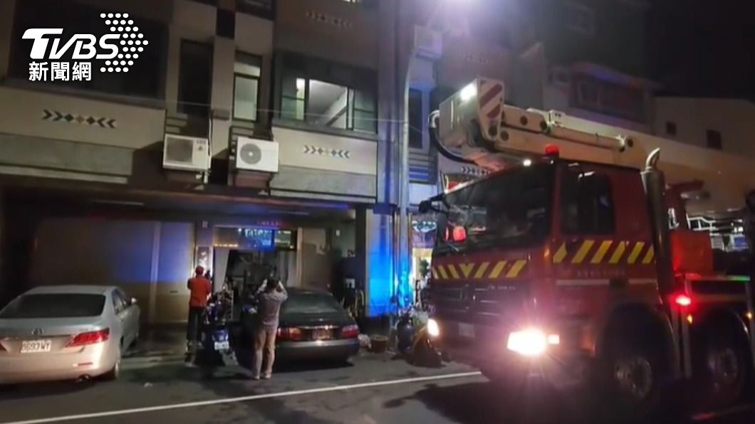 高雄民宅深夜爆炸竄煙　疑魚缸加熱棒釀禍