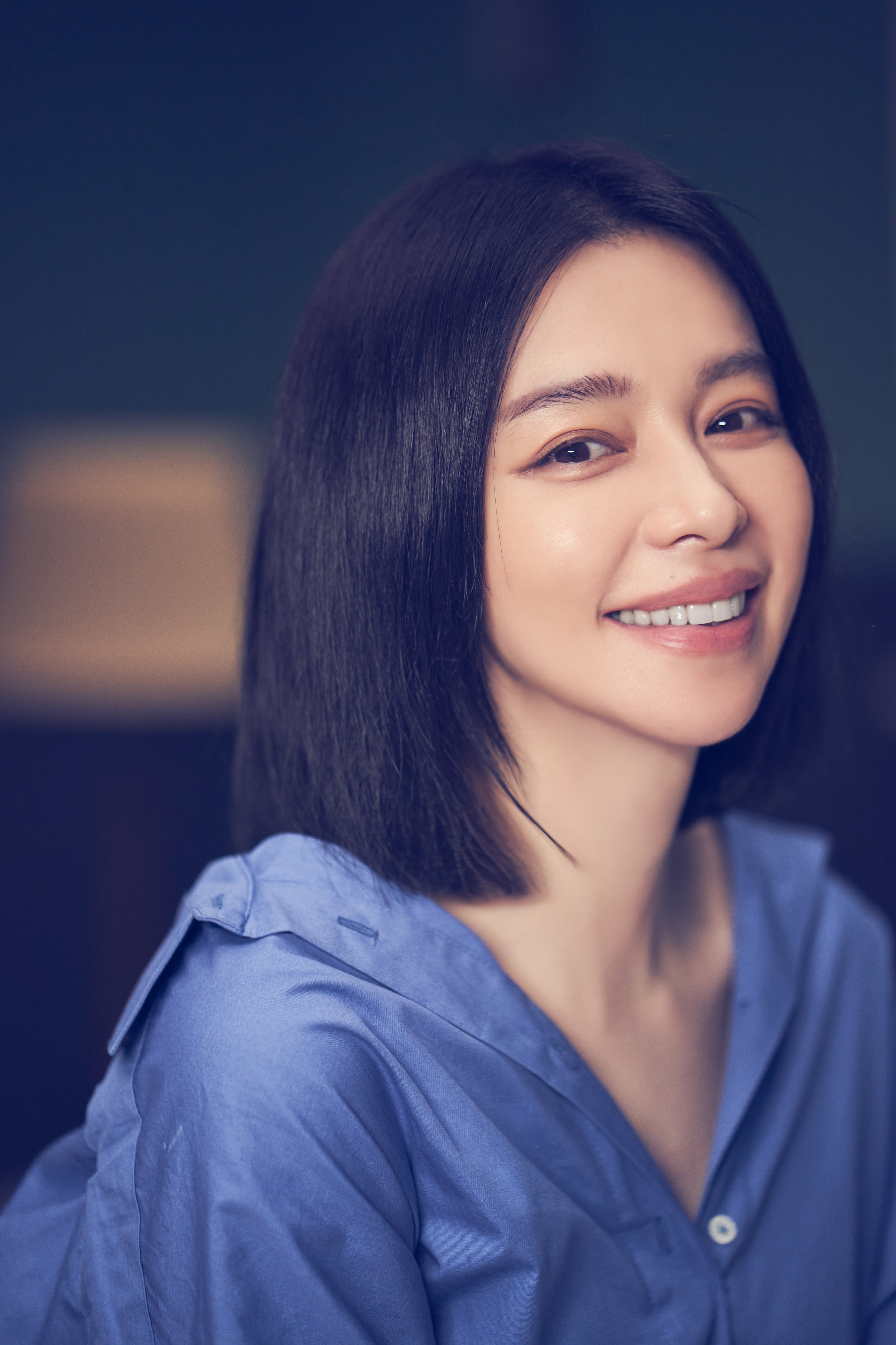 徐若瑄為演唱會特別購入人生首隻麥克風,並訂製耳機。(圖/索尼音樂提供)