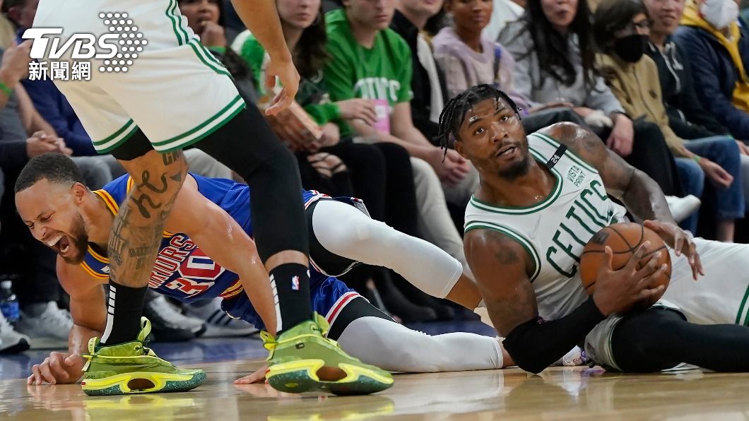 1人折2將!NBA聰明哥10秒連傷浪花兄弟 勇士總教練暴怒