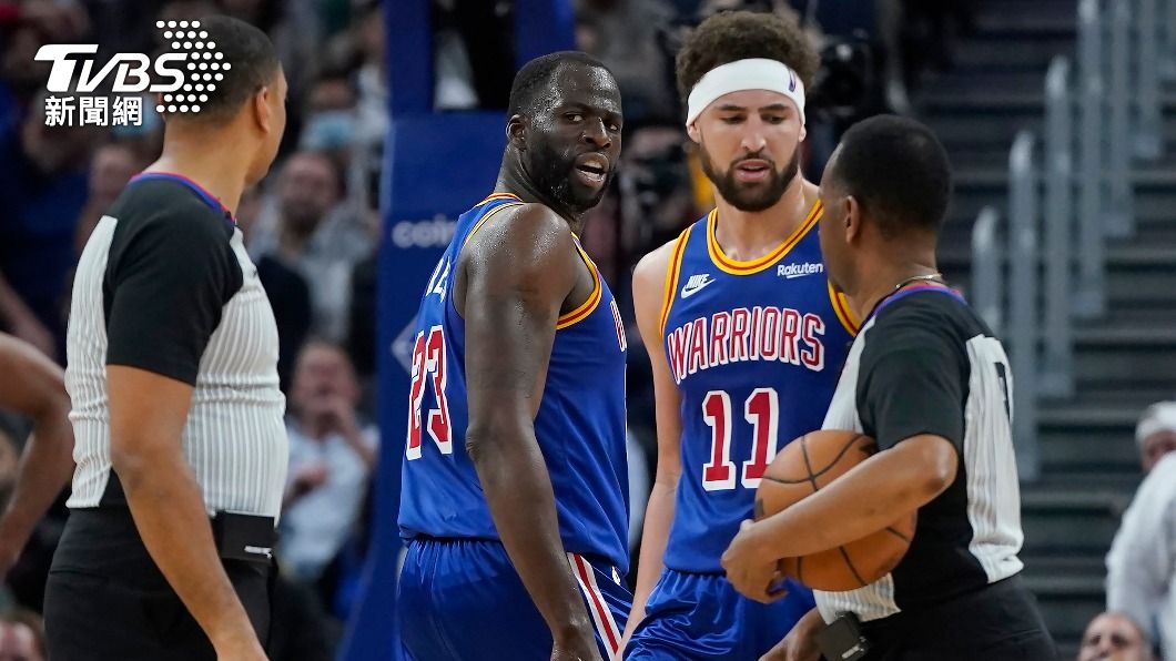 NBA勇士隊湯普森(右2)。(圖/達志影像美聯社)