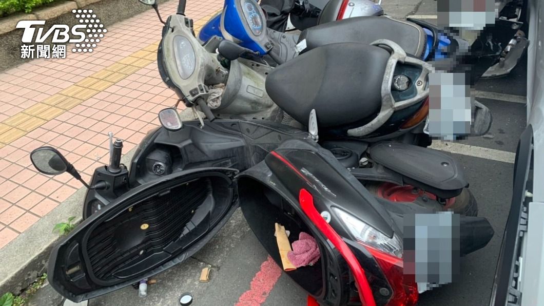 疑似不諳車況、駕駛技術不良。（圖／TVBS）
