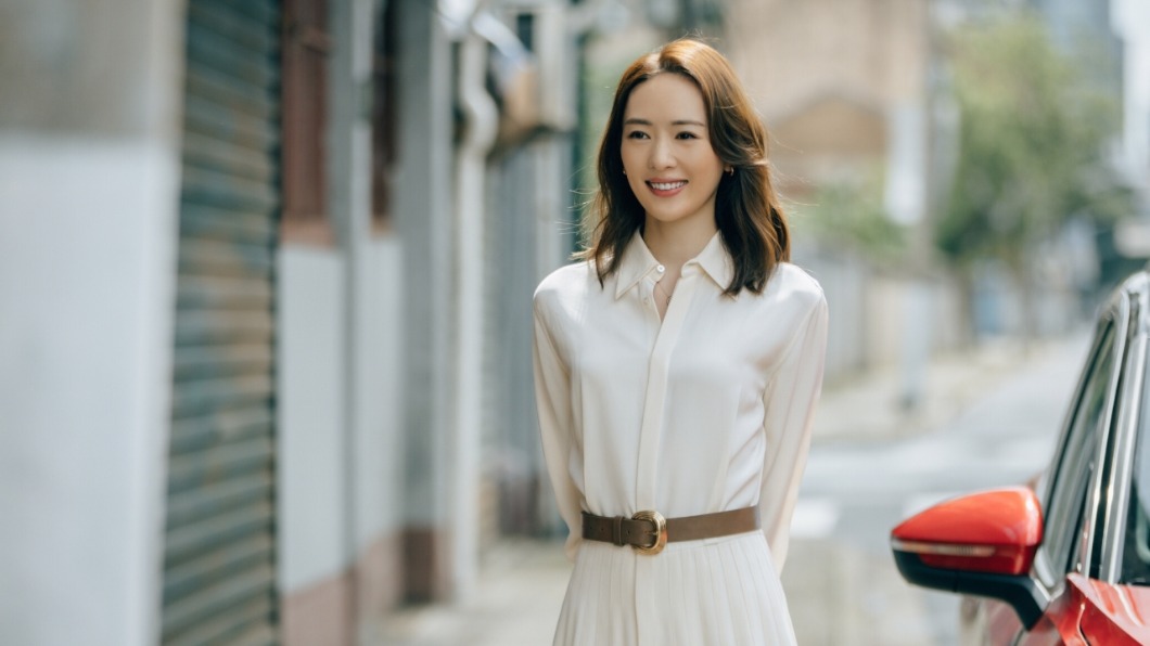 童瑤飾演的顧清俞對愛情有自己的見解。(圖/愛奇藝國際站提供)