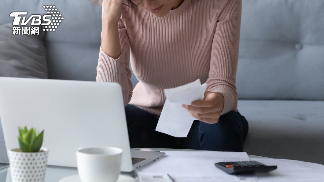 原PO對於父母買房感到苦惱。（示意圖，非當事人／shutterstock達志影像）