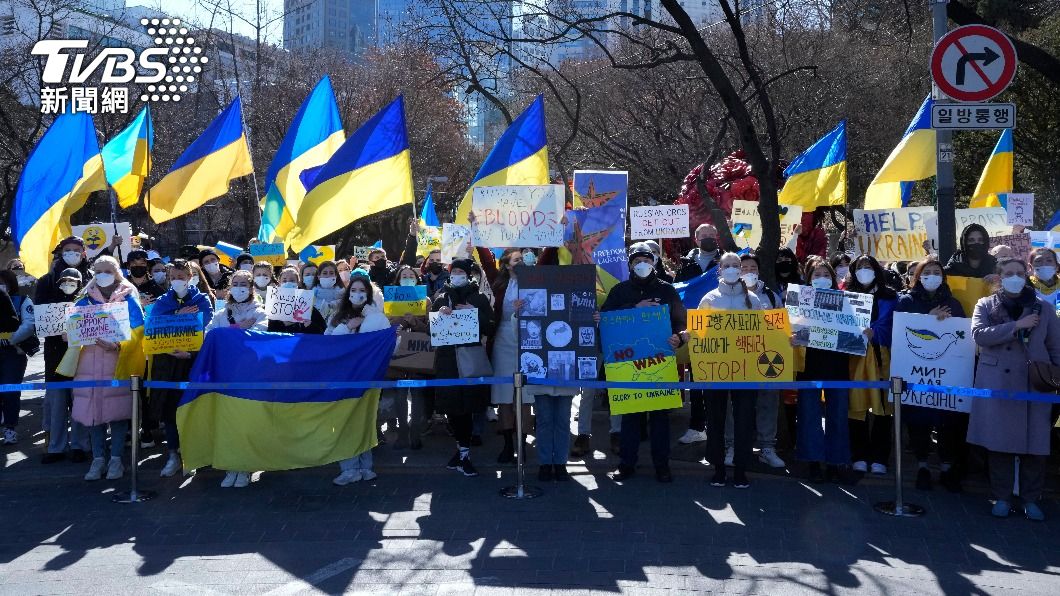 南韓國內日前也出現反戰示威。(圖/達志影像美聯社)