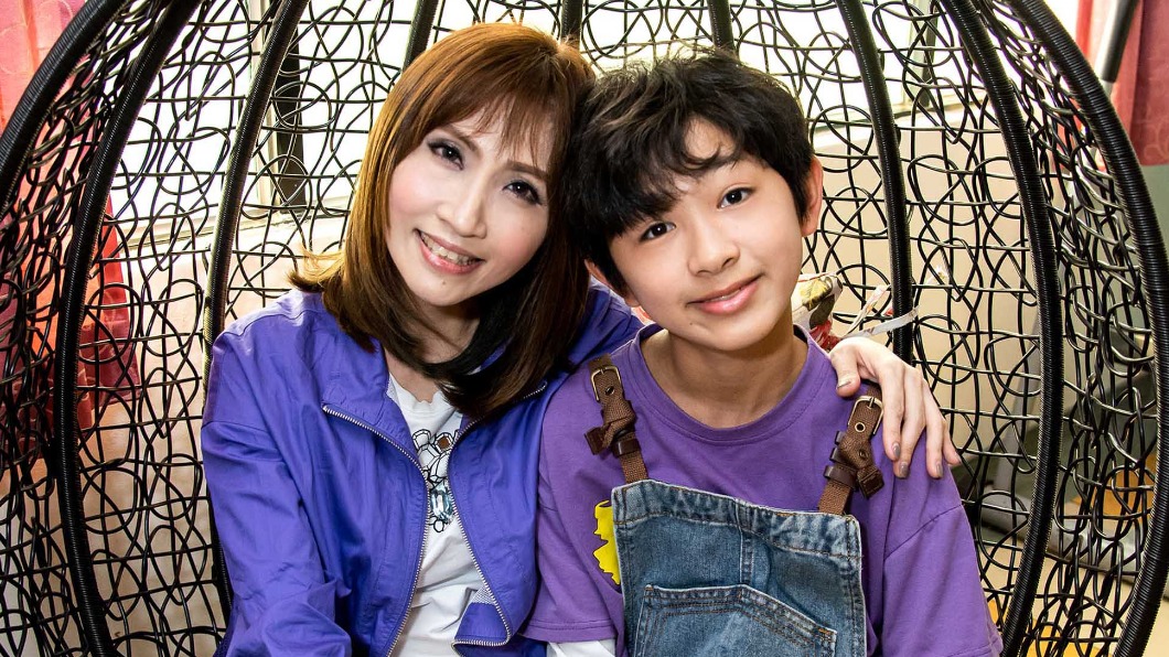 楊惠絜「內衣店教唱」笑喊太荒唐　13歲楊博智害羞提要求