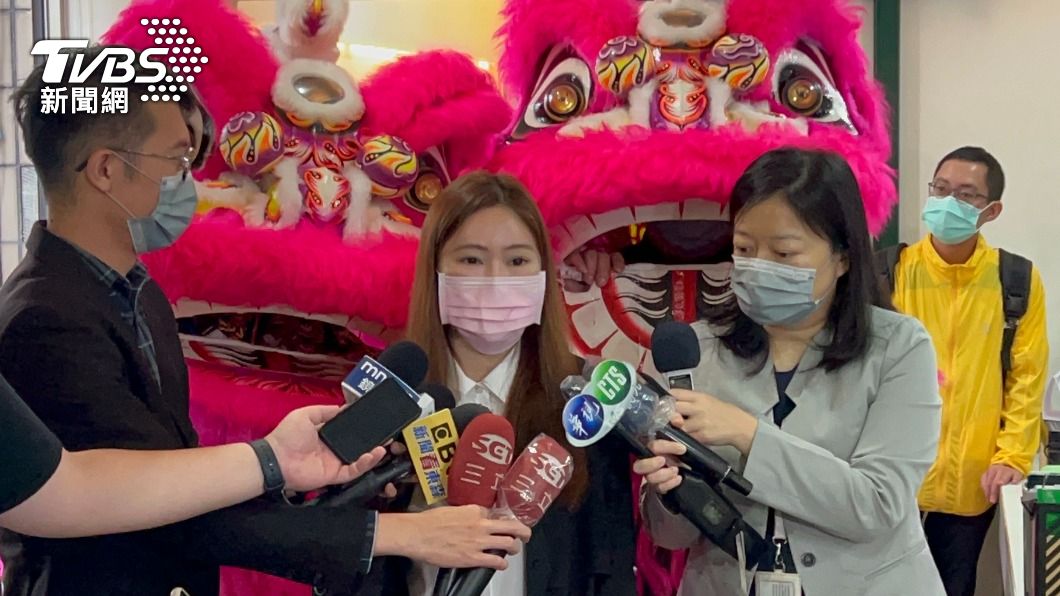 另名正國會議員陳怡君則持續相挺林佳龍。（圖／TVBS）