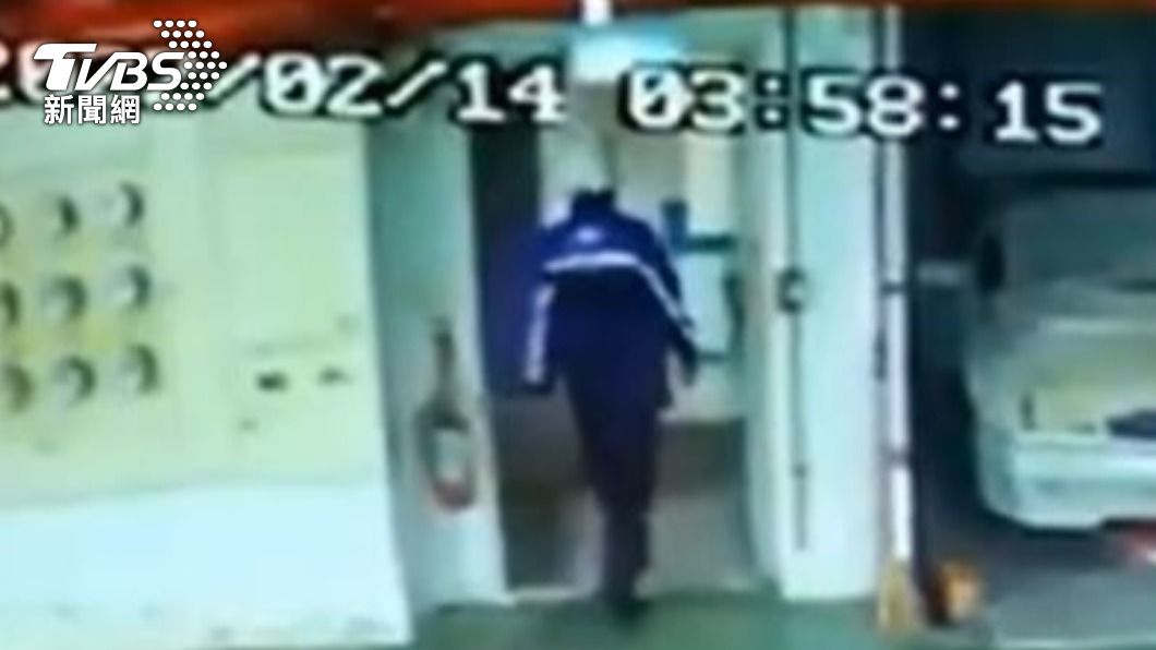 男子過去是水電工,有相關方面技能。(圖/TVBS)