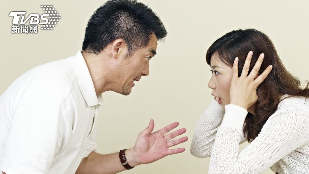 專家指出冷靜期給了衝動型離婚的人一點時間思考。(示意圖/shutterstock 達志影像)