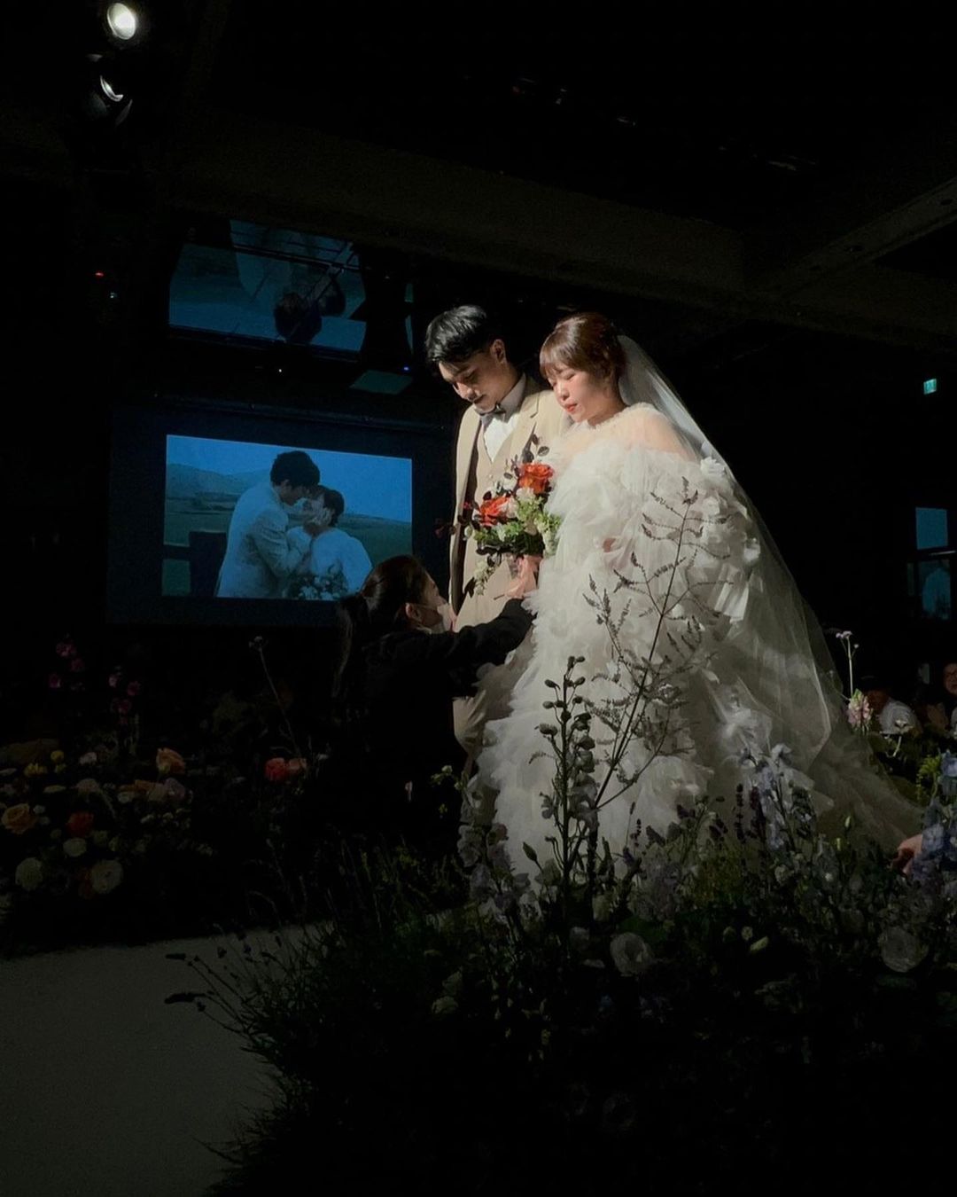 婚禮設計頗有巧思。(圖/翻攝自古娃娃IG)