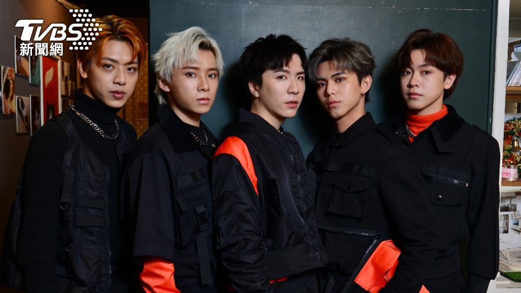 自選秀節目《Be The One A級戰場》脫穎而出的唱跳男團「ALL IN 5」。（圖／許方正攝）