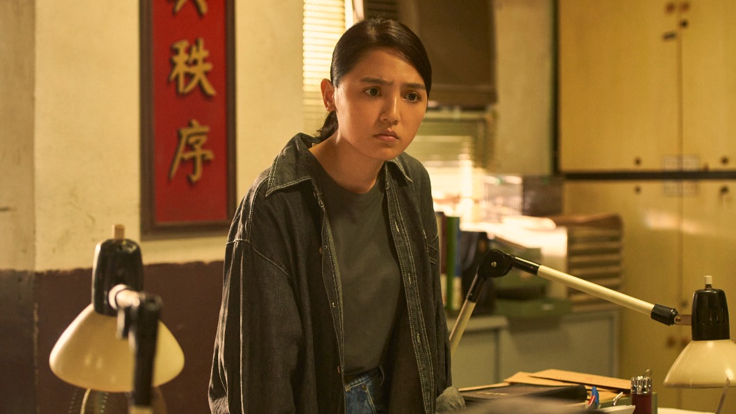 謝雨芝飾演刑警「顏巧如」,在警局裡被暱稱為「妹妹」。(圖/Netflix、百聿數碼提供)
