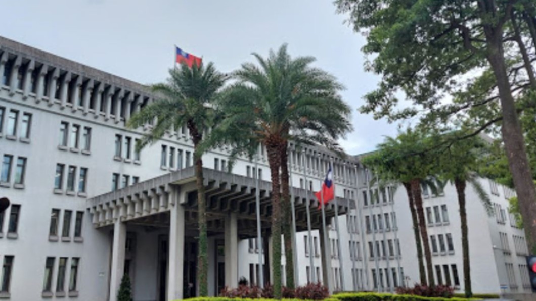駐杜拜辦事處遭控不幫被詐欺台人 外交部澄清非事實