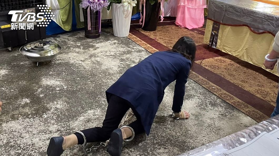 戴寧「上手銬腳鐐」奔喪　綠營5立委向法務部長抗議