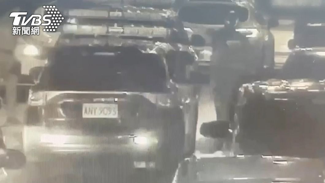 警方獲報到場。（圖／TVBS）