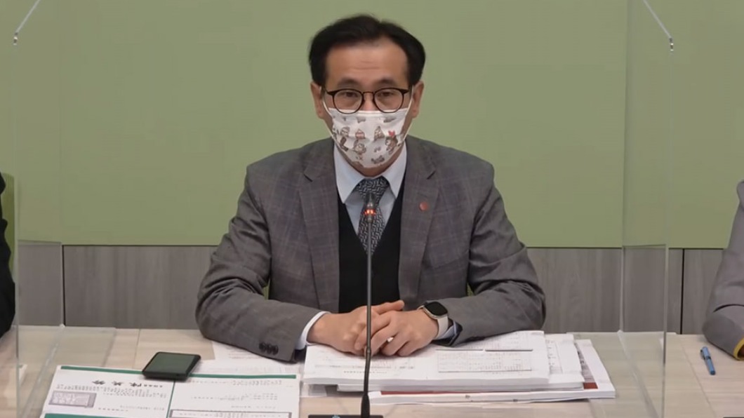 保險之亂民怨四起 鄭運鵬:照合約來怎有圖利