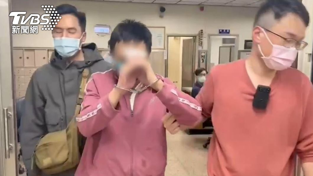 警方將人逮捕。