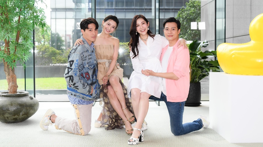 左起龍語申、吳婉君、王宇婕、林則希劇中有精彩感情線。（圖／三立提供）