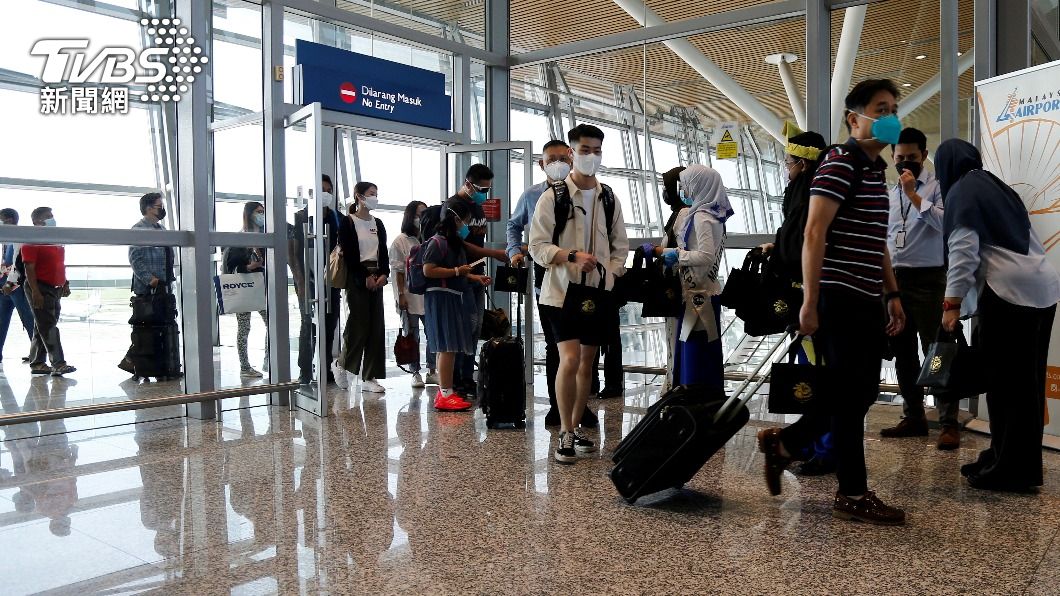 新加坡自4月起,完整接種疫苗旅客入境免隔離。(圖/達志影像路透社)