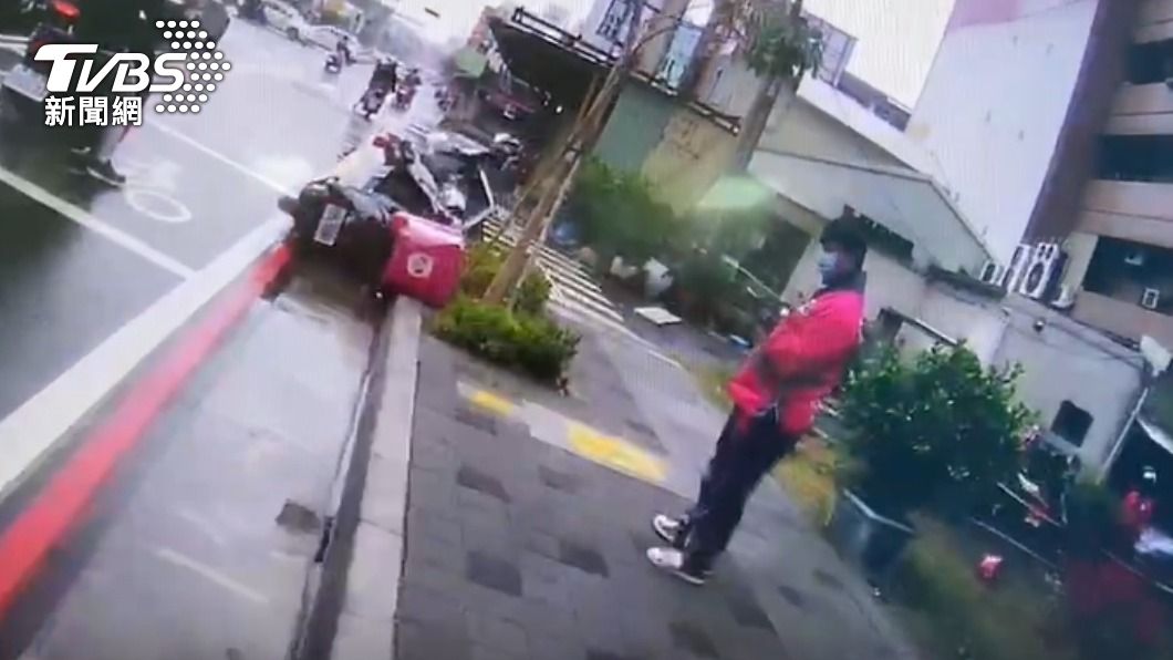 警方事後獲報到場處理。（圖／TVBS）