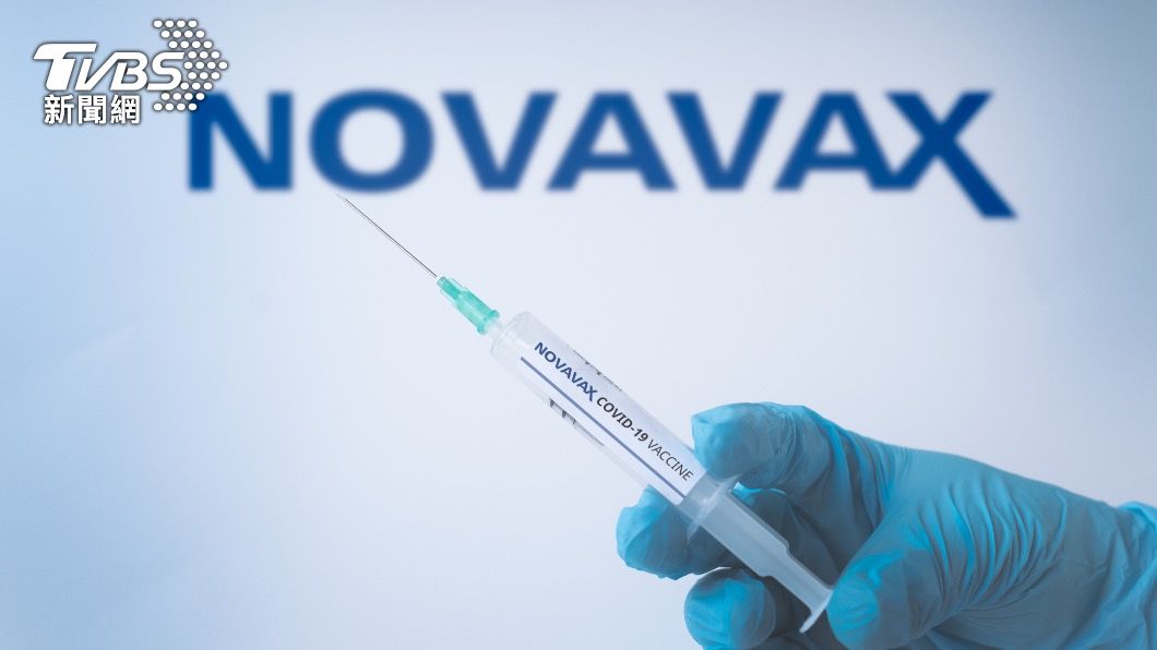 Novavax副作用包含注射部位疼痛、疲倦、頭痛、肌肉痠痛或關節痛。（示意圖／shutterstock達志影像）