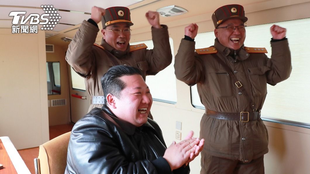 金正恩監督射彈!歐巴造型像宋仲基 「全美都在射程內」