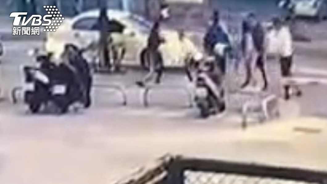 以前常在這約會!前女友和「別人」來 醋男氣炸持刀爆砍